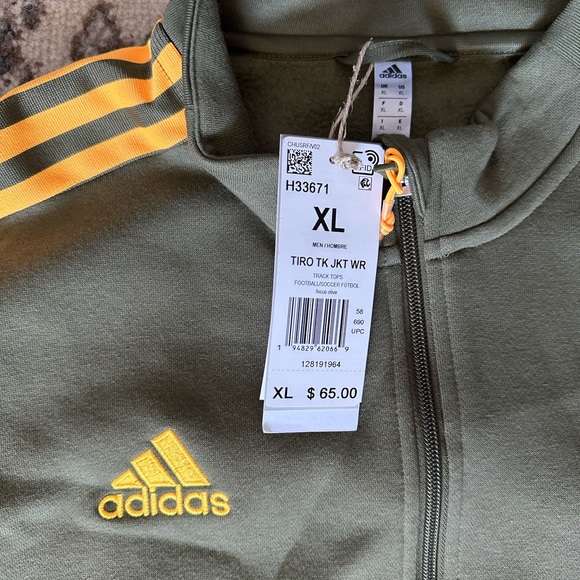 Men’s Adidas Olive Green Tracksuit with Yellow Stripes - Picture 4 of 7
